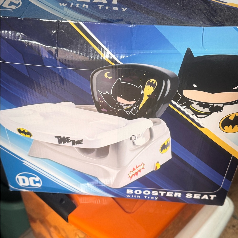 DC Comics Batman Booster Seat in Black and White